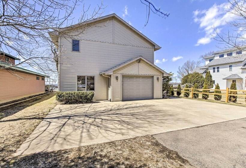 Bright Cecil Home W/ Boat Dock & Lake Access!