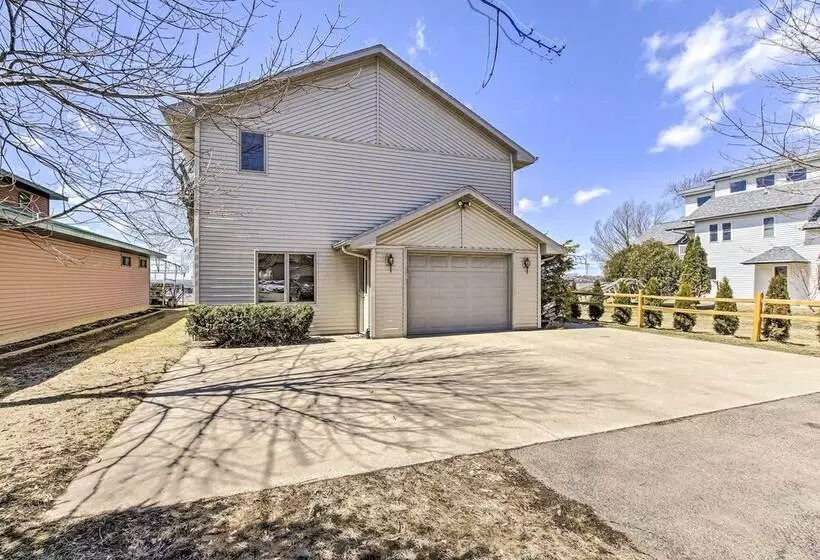 Bright Cecil Home W/ Boat Dock & Lake Access!