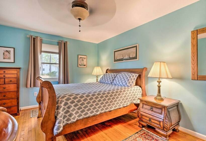 Bright Reedville Abode W/ Dock On Whays Creek!