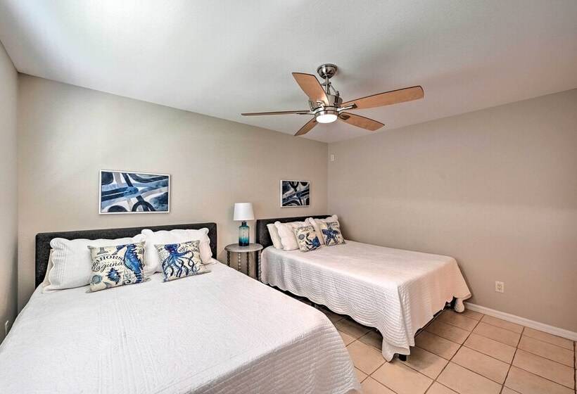 Dog Friendly Escape W/ Dock & Kayaks In Cape Coral