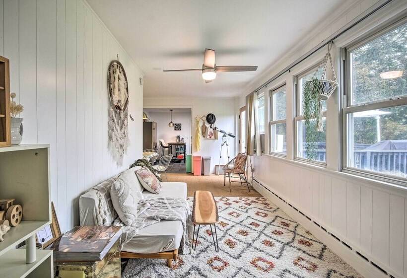 Casabison  Lake Katrine Home W/ Fire Pit!