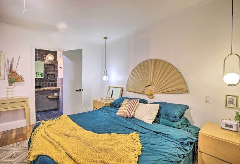 Casabison  Lake Katrine Home W/ Fire Pit!