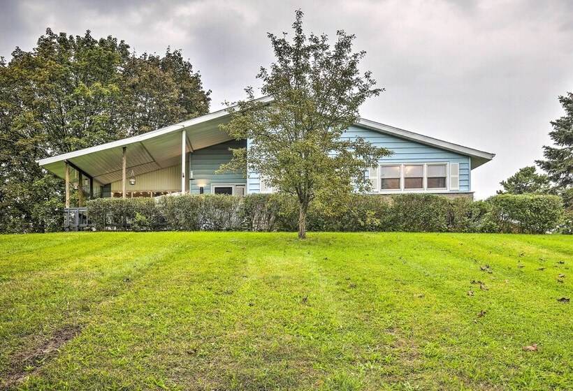 Casabison  Lake Katrine Home W/ Fire Pit!