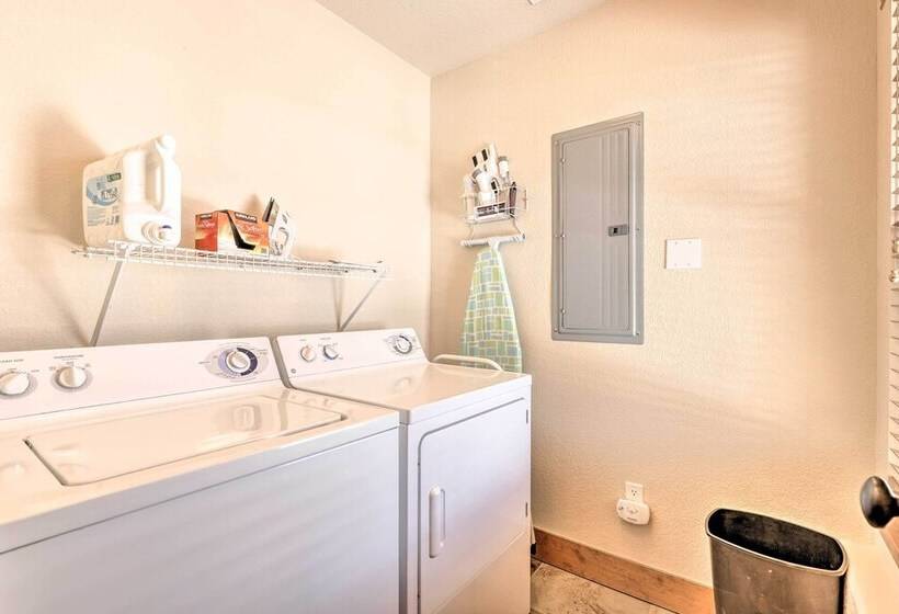 Fraser Cabin W/ Hot Tub & Mountain Views!