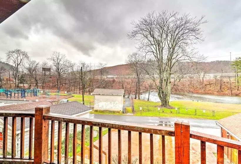 Charming & Historic Home W/ Lehigh River View