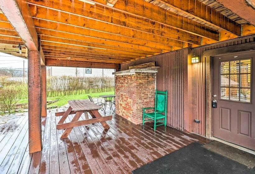 Charming & Historic Home W/ Lehigh River View