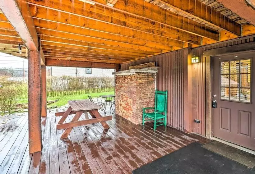 Charming & Historic Home W/ Lehigh River View