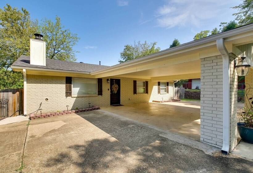 Lakefront Haven Near Oaklawn & Casino Resort!