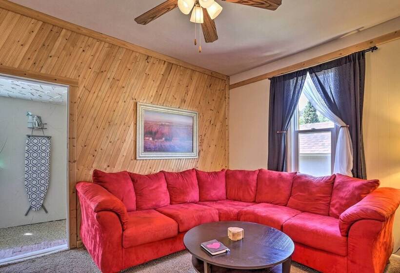 Cozy Black Hills Cabin W/ Deck ~ 3 Mi To Deadwood!