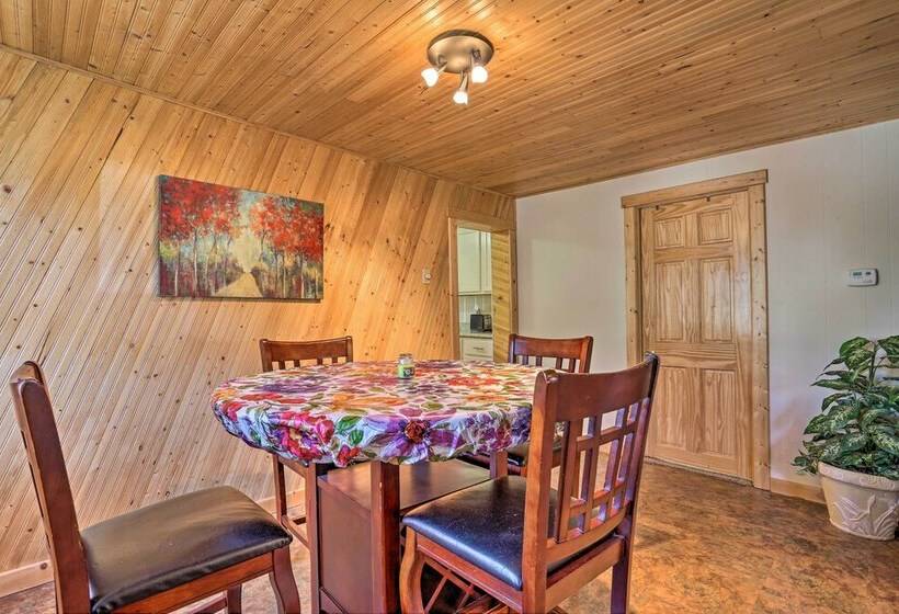 Cozy Black Hills Cabin W/ Deck ~ 3 Mi To Deadwood!