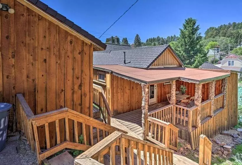 Cozy Black Hills Cabin W/ Deck ~ 3 Mi To Deadwood!