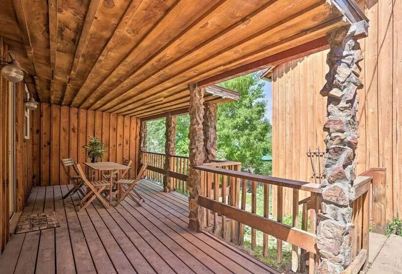 Cozy Black Hills Cabin W/ Deck ~ 3 Mi To Deadwood!