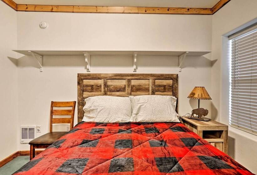 Cozy Teton Valley Escape: Pet Friendly W/ A Fee!