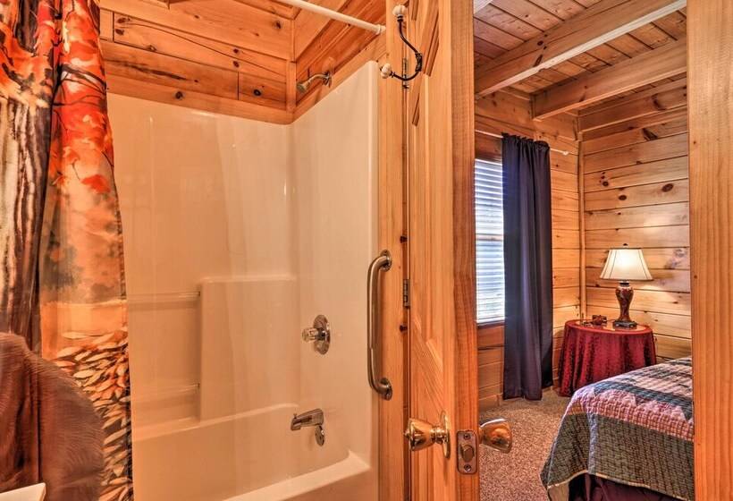 Douglas Lake Cabin W/ Boat Ramp & Water Access!