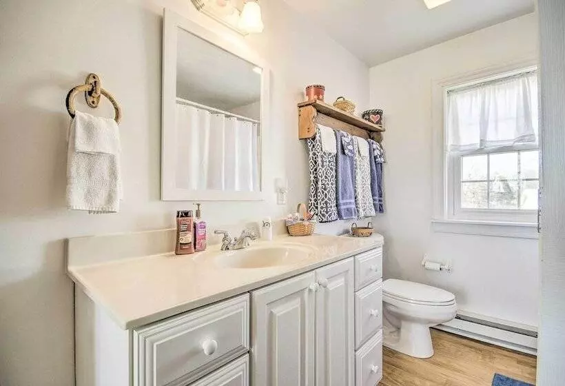 Farmhouse On River, 12 Miles To Liberty Mountain