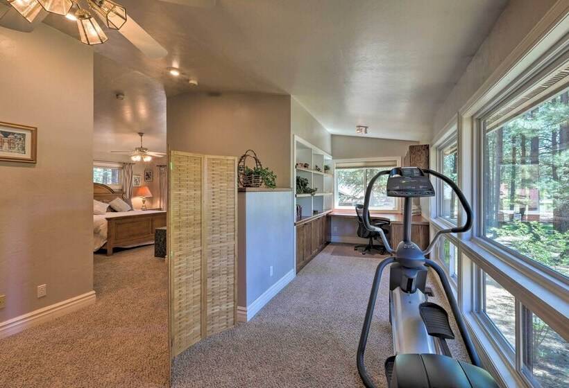 Flagstaff Mountain Oasis W/ Hot Tub: 2 Mi To Dtwn!