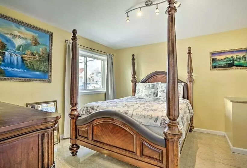 Freeport Guesthouse   Walk To Nautical Mile!