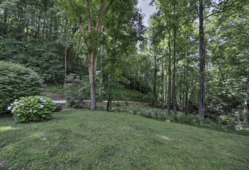 Historic Cabin: Grill & Hiking Trail Access!