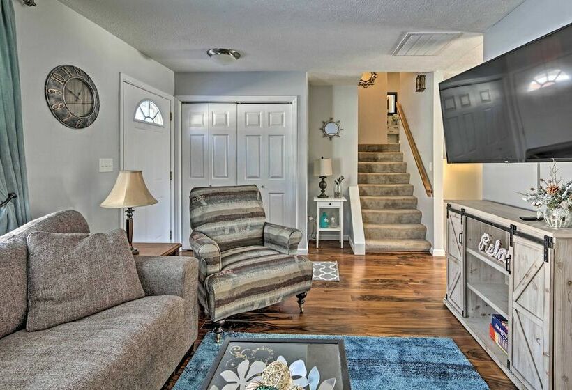 Huntsville Home: Walk To Indian Lake & Pew Island!