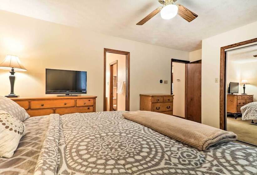 Lake Harmony Home W/ Deck 3 Mi To Ski Slopes!