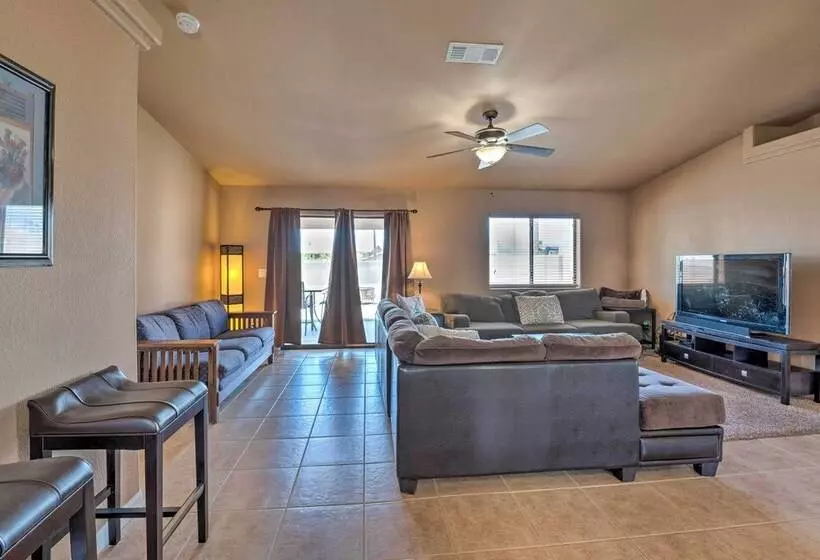 Lake Havasu Retreat < 5 Mi To Beach & Marina!