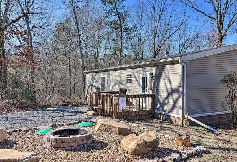 Lakefront Greers Ferry Cabin W/ Covered Boat Slip!