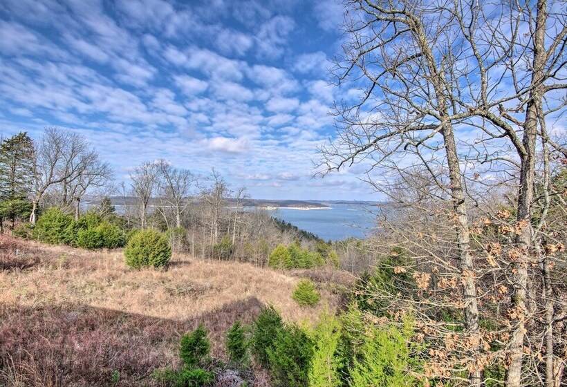 Large Cabin W/ Deck Overlooking Norfork Lake!