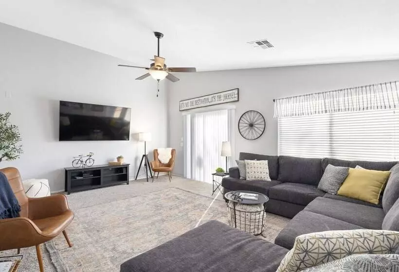 Maricopa Home <1 Mile To The Duke Golf Course!