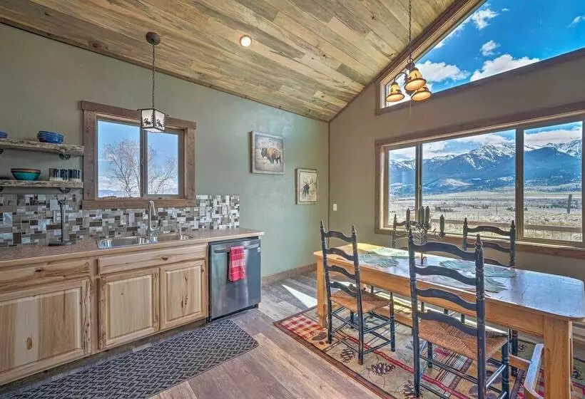 Mtn View Cabin 40 Mi To Yellowstone Ntl Park!