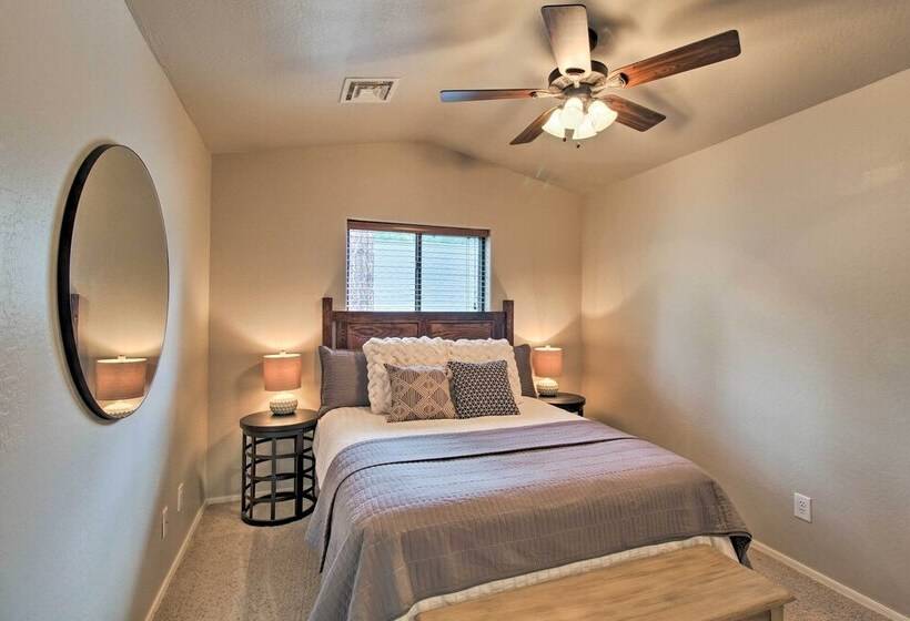 Home W/ Patio In Pinetop Crossing: Walk To Golf!