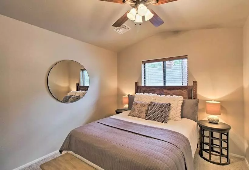 Home W/ Patio In Pinetop Crossing: Walk To Golf!