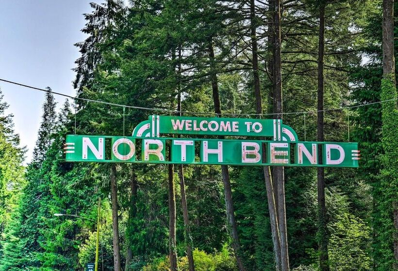 Renovated North Bend Cottage: Near Eateries!