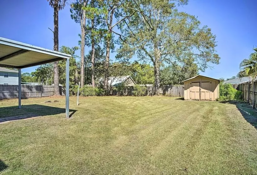 Rustic Fleur De Lis  Charming New Iberia Gem