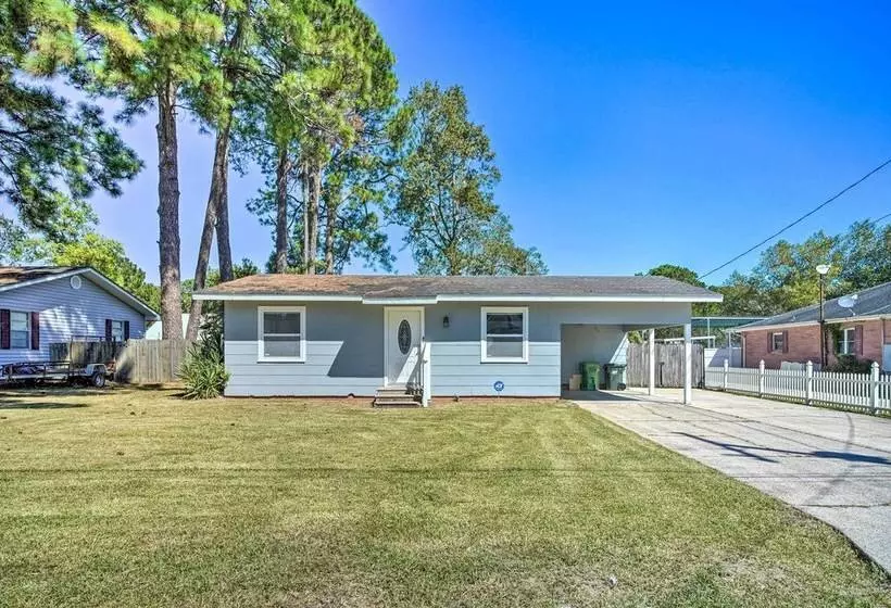 Rustic Fleur De Lis  Charming New Iberia Gem