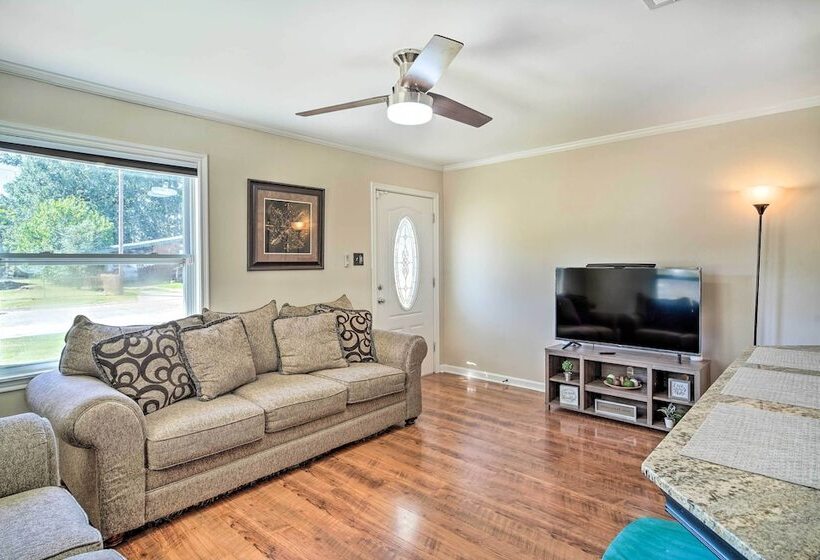 Rustic Fleur De Lis  Charming New Iberia Gem