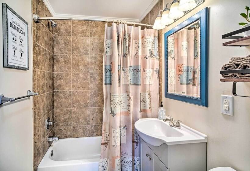 Rustic Fleur De Lis  Charming New Iberia Gem