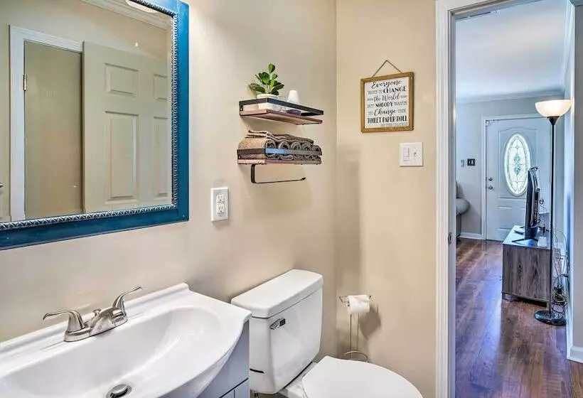 Rustic Fleur De Lis  Charming New Iberia Gem