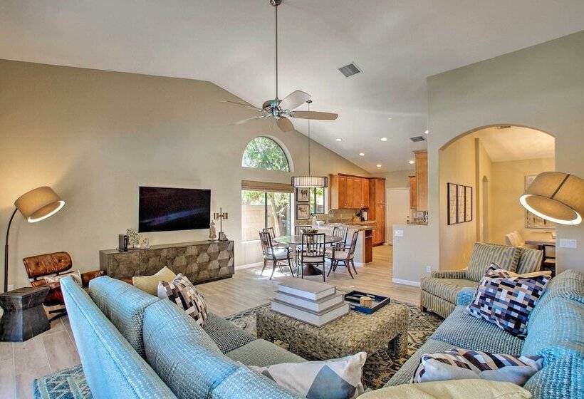 Scottsdale Family Home W/ Private Pool & Hot Tub!