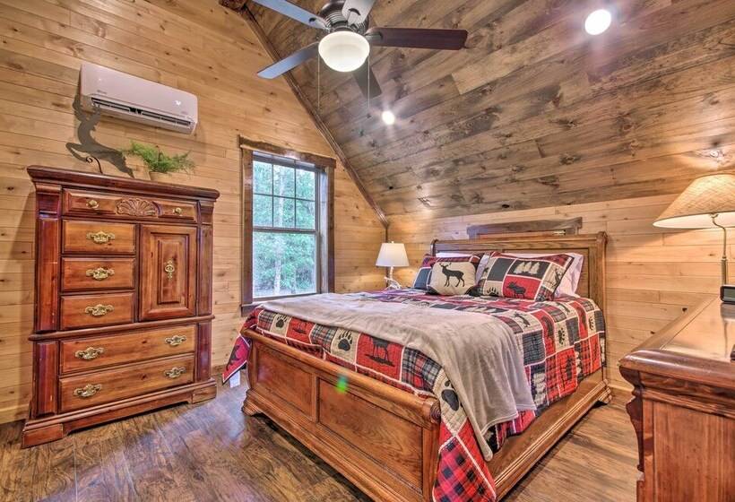 Secluded Log Cabin With Decks, Views & Lake Access