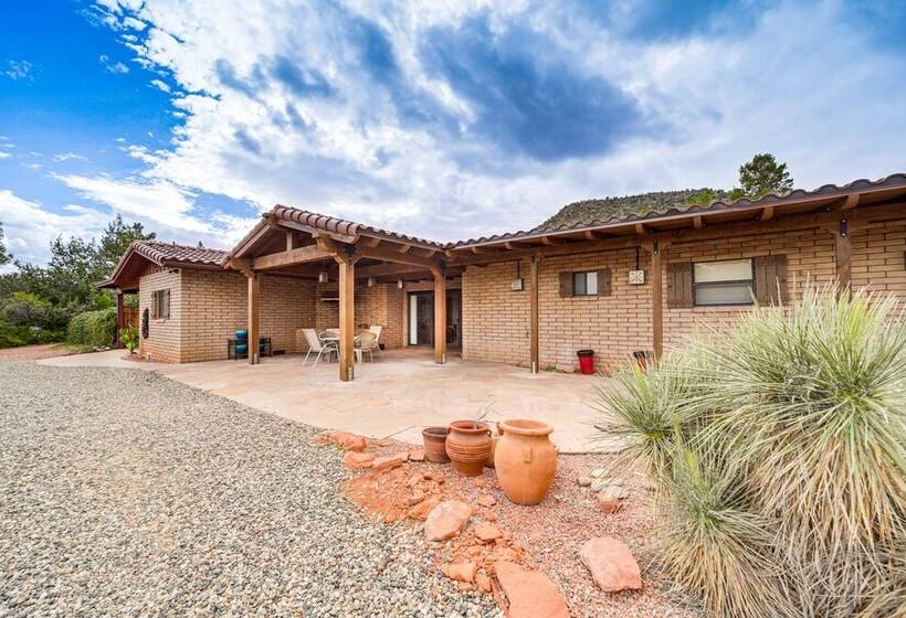 Sedona Home On 1 Acre W/ Pool+red Rock Views!