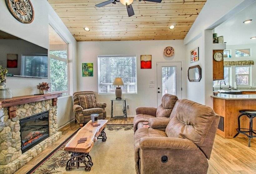 Near Hiking: Cabin W/ Deck & Grill In Show Low