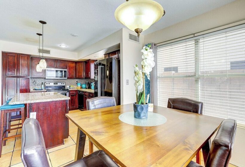 Spacious Avondale Home W/ Pool   Near Golf!