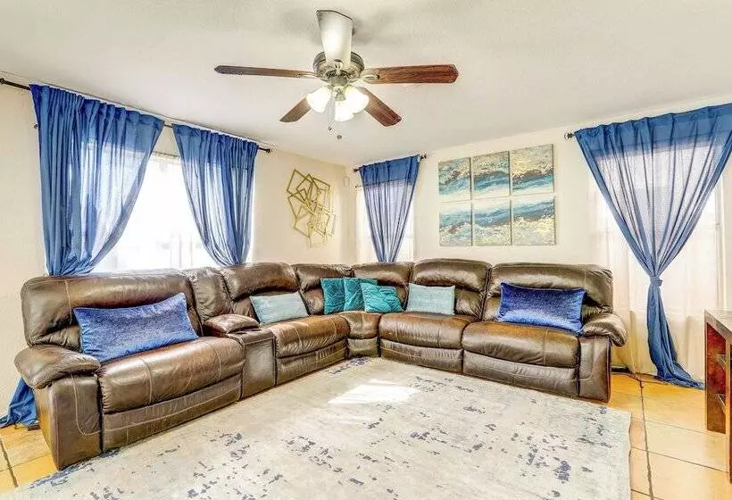 Spacious Avondale Home W/ Pool   Near Golf!