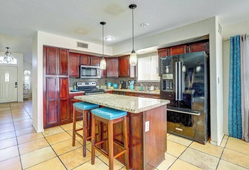 Spacious Avondale Home W/ Pool   Near Golf!