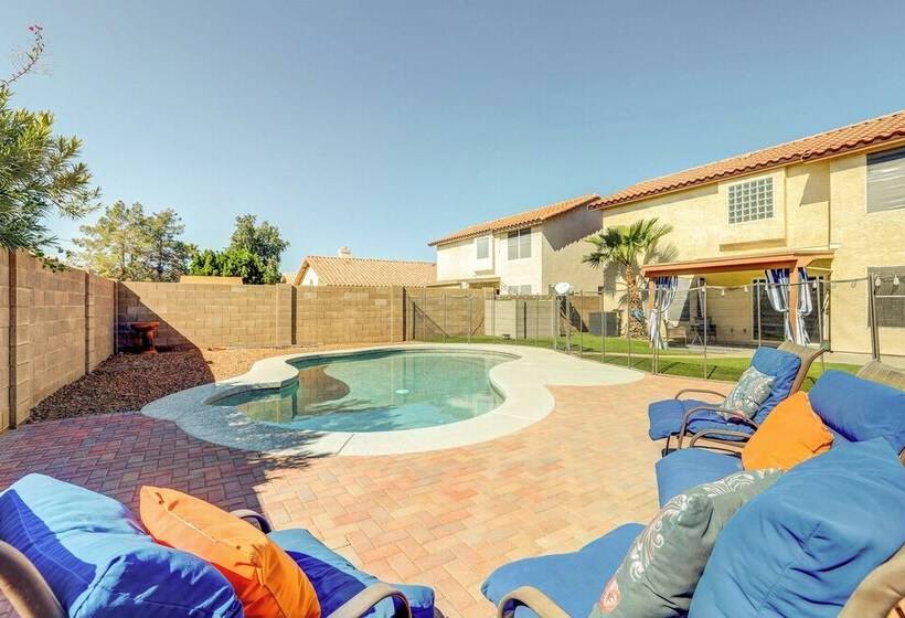 Spacious Avondale Home W/ Pool   Near Golf!