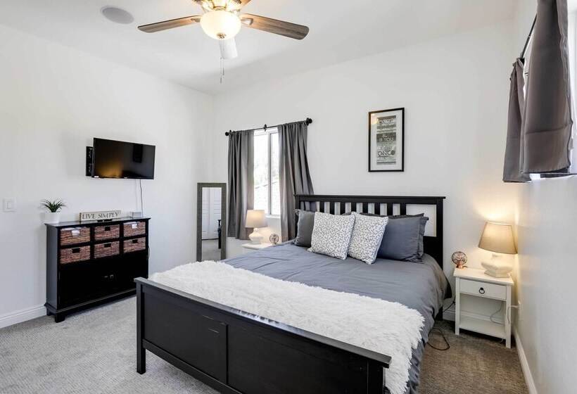 Goodyear Home W/ Pool, Near Spring Training