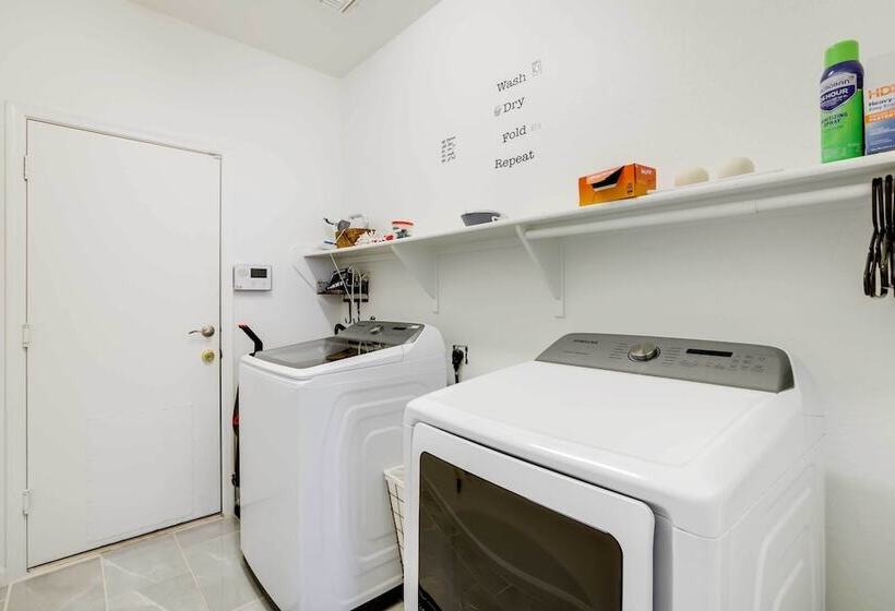 Goodyear Home W/ Pool, Near Spring Training