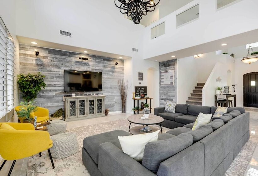 Goodyear Home W/ Pool, Near Spring Training