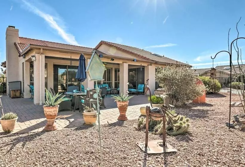 Sun Lit Casa In 55+ Community W/ Bbq & Patio!