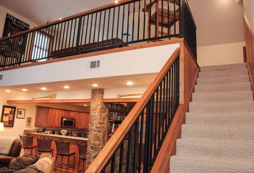 Troutfest Riverfront Norfork Home, Great Fishing